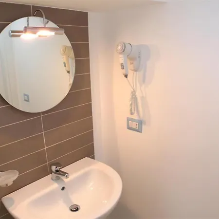 Apartment A Serene Getaway 100 M From The In *