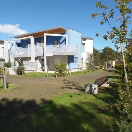 A Serene Getaway 100 M From The In Apartment